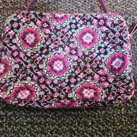 Vera Bradley Small Quilted Shoulder Purse - Picture 6 of 10